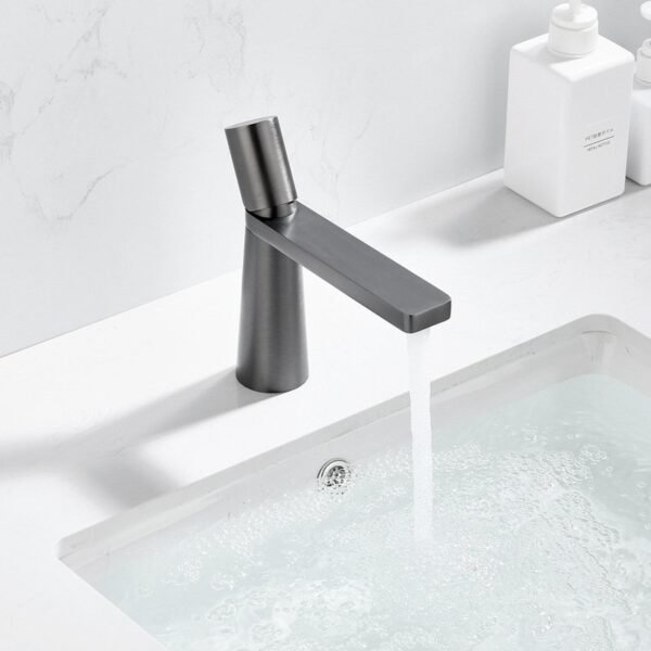 Modern Basin Water Mixer Design Bathroom Faucet Graceful Red Handle Copper Basin Tap - 图片 5